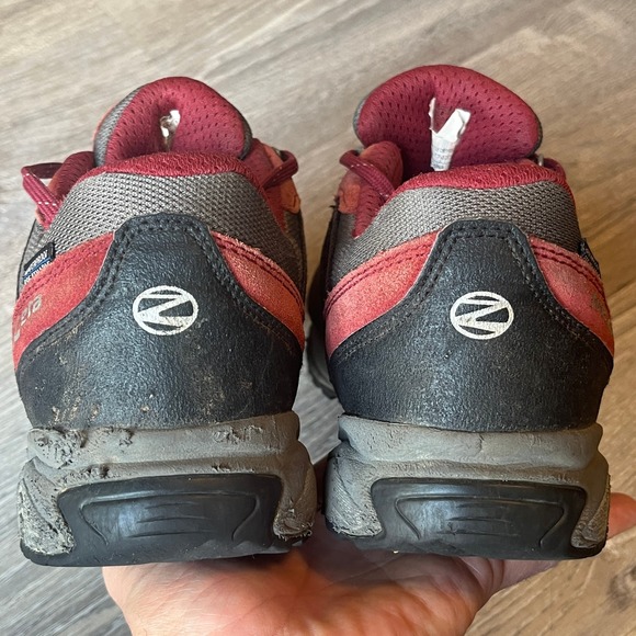 Treseta Indigo Waterproof Low Hiking Shoe Gray Red Vibram Men 9.5 UK 8.5 EU 42.5 - Picture 7 of 8